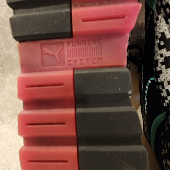 Puma RS -0 "Game Error" running shoe - Picture 3 of 7